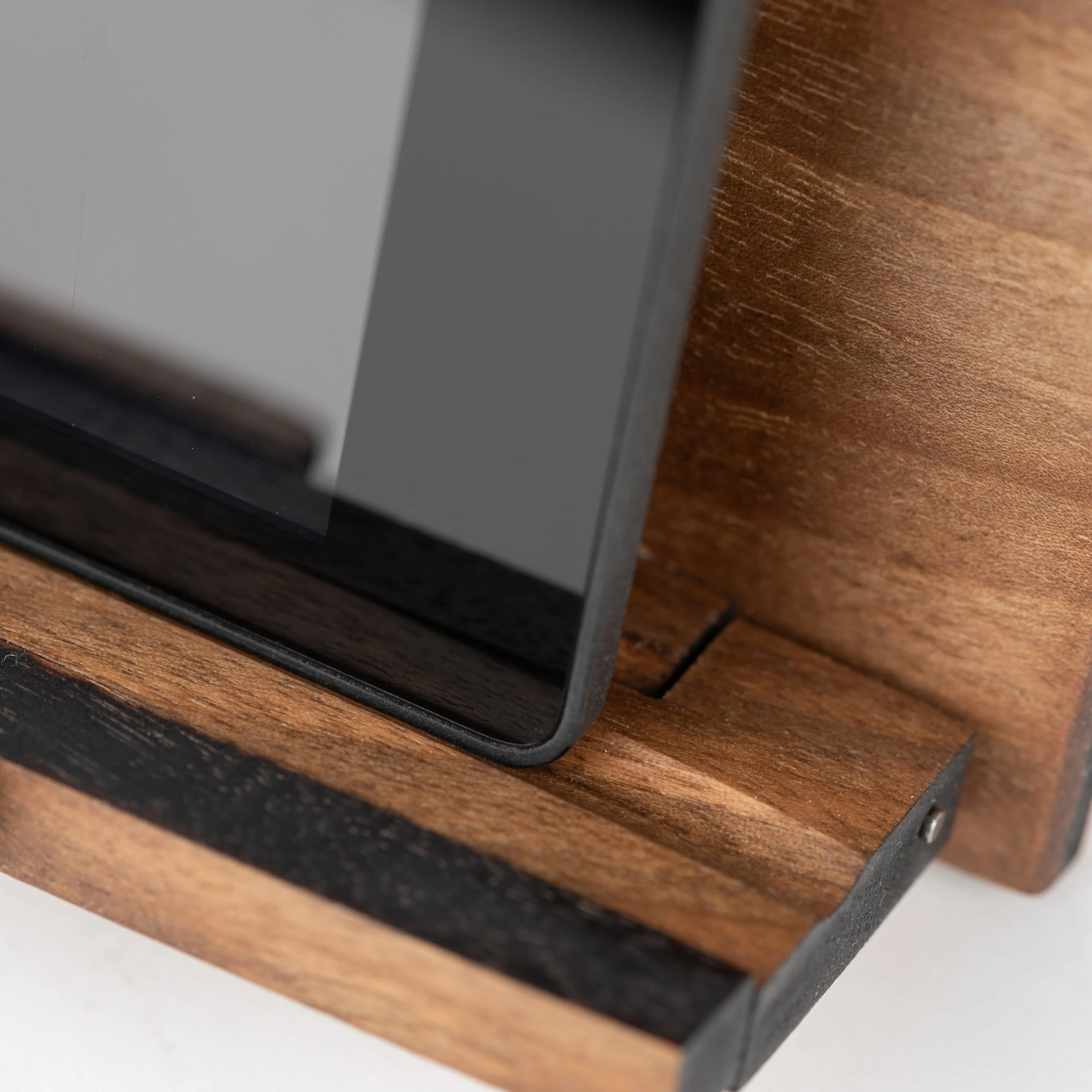 TILISMA Handmade Wooden Book Stand - Cookbook & Tablet Holder - Image 10